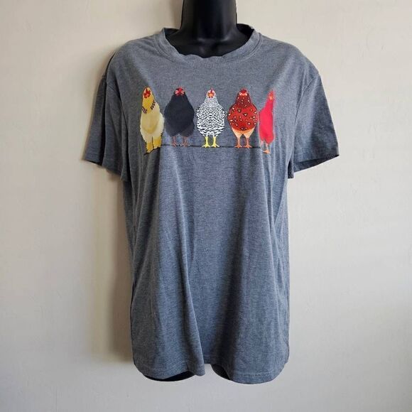 Chicken Graphic T-shirt - Picture 1 of 7